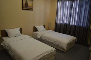 Отель Rio rooms (стаи за гости) Шумен Большой двухместный номер с 1 кроватью-5